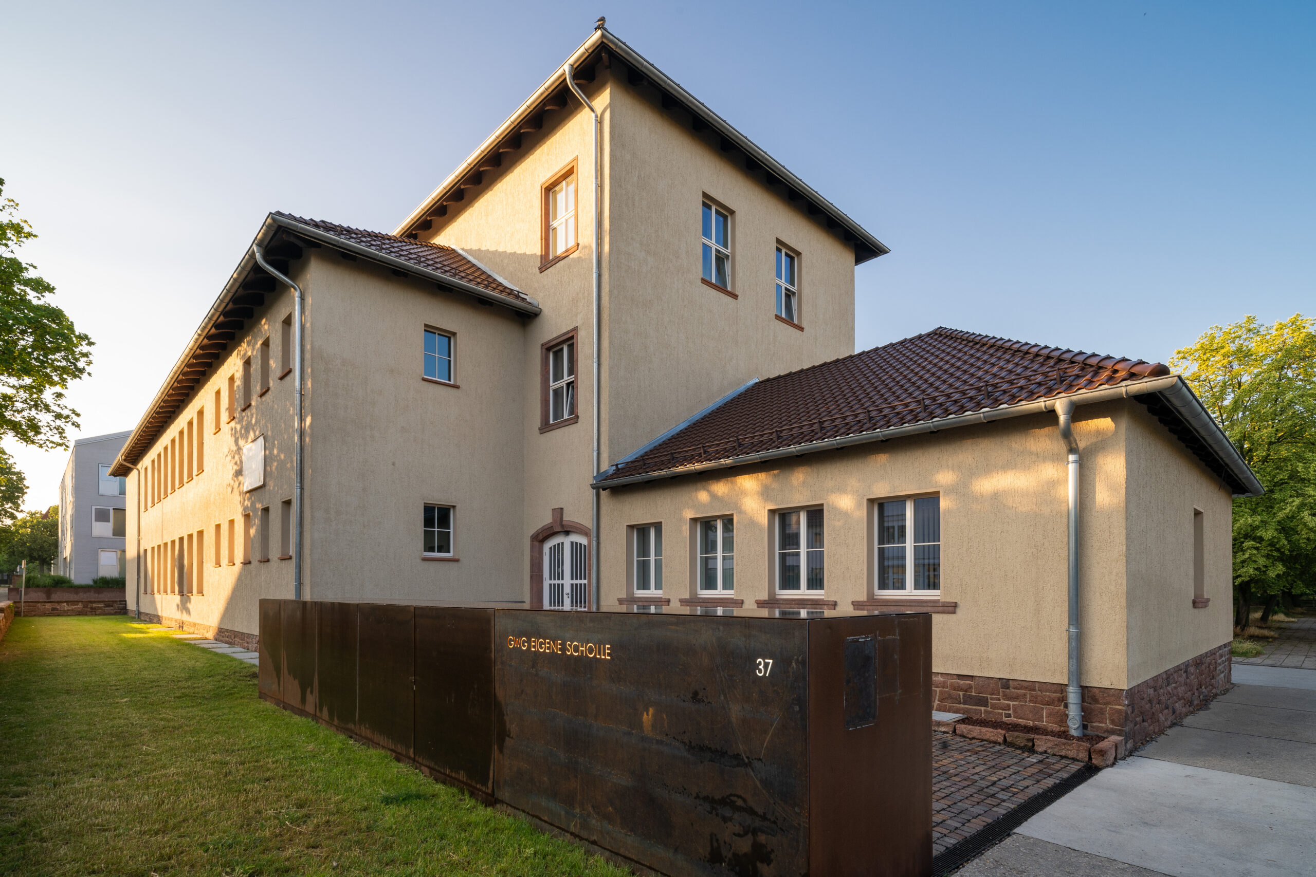geräumige Maisonette-Wohnung