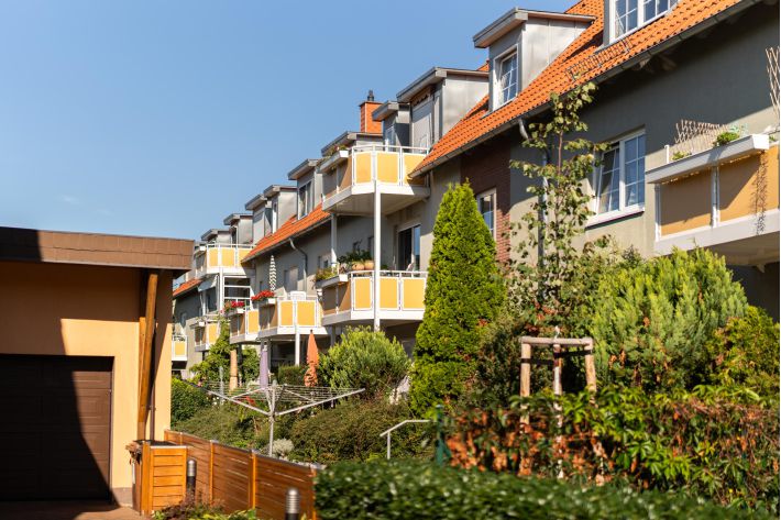 Balkone und Gärten im Angersdorfer Weg