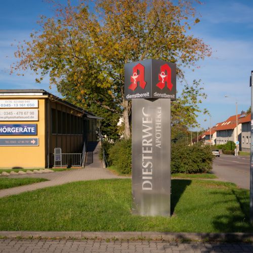 Apotheke und Ärzte in der Diesterwegstraße